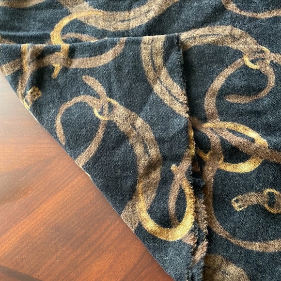 Ralph Lauren Equestrian Infinity Scarf - Picture 3 of 3